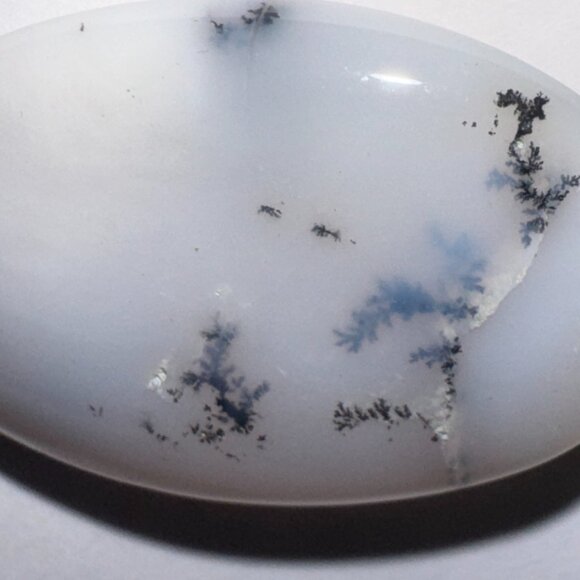 White Dendritic Agate Oval Pendant - Picture 11 of 11